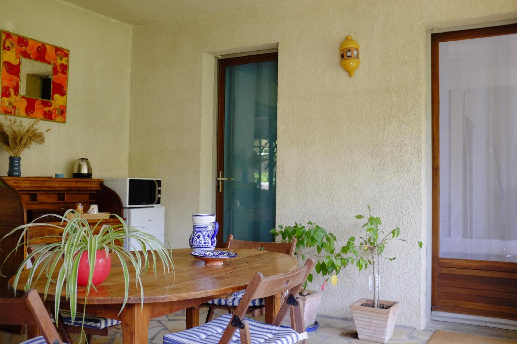 Chambre, Terrasse Et Piscine De L'Impasse Du Pressoir Le Crès 外观 照片